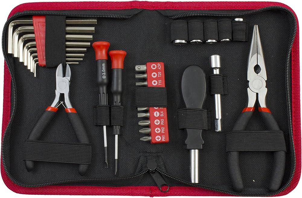 KRINO SET 29 UTENSILI MANIALI IN ASTUCCIO